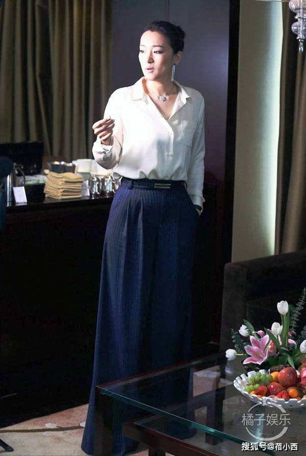 子配短裤如少女老公似少年巩俐和老公在国外线的鞋(图8) 子配短裤如少女老公似少年巩俐和老公在国外线的鞋(图8)